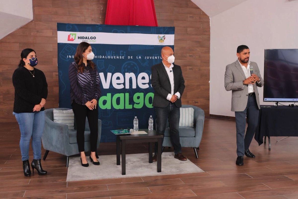 CBPEHidalgo's tweet photo. Bajo la instrucción del Gob.  @omarfayad se llevó a cabo la firma de un convenio de colaboración entre el @juventudHGO, el @deportehidalgo y la #CBPEH; el sector más vulnerable son los #JóvenesHidalgo y es por ello, que es de suma importancia generar políticas públicas a su favor https://t.co/RyfyDRovIG