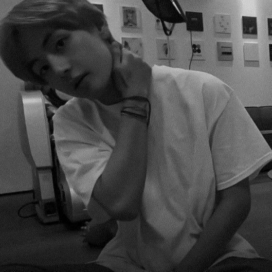 taeyuzng's tweet photo. https://t.co/wtsIg3ZEoJ