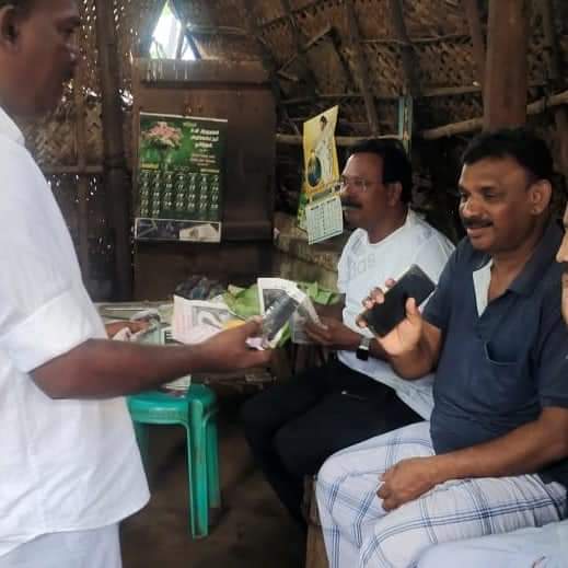 tutydhina's tweet photo. #Ruby_ManoharanMLA
#Nanguneri_Assembly
#கை_கொடுக்கும்_கை 🤝
#காங்கிரஸ்_கை 🖐️
@ruby_manoharan
@INCTamilNadu https://t.co/WlTdQGX7J8