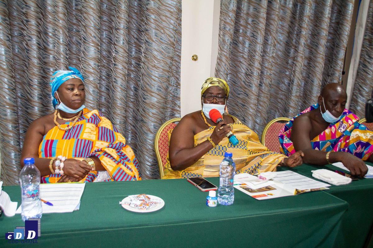 CDDGha's tweet photo. In the last lap of regional consultations, the CSO Coalition on Local Gov’t Reforms met with Chiefs and CSOs/NGOs/CBOs in the Eastern and Central Regions; youth groups in the Ahafo, Central and North East Regions; and the media in the Western Region.
#LocalGovtReformsGH https://t.co/eMzh4t0bx3