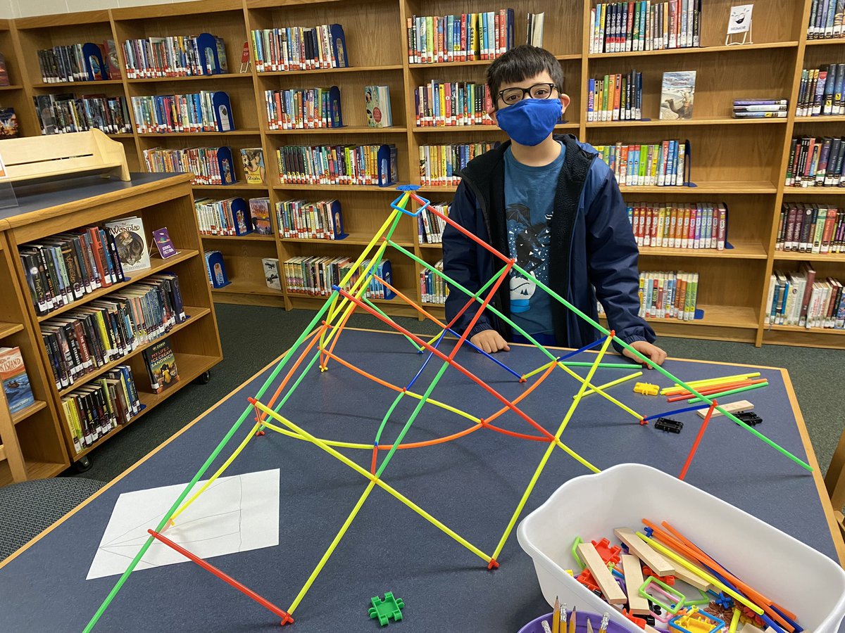 LibraryOES's tweet photo. My 5th grade architects have been very busy reading, researching and constructing! 📚 🧠 ❤️@Oakton_ES @FCPS_LIS https://t.co/gvET86xxpz