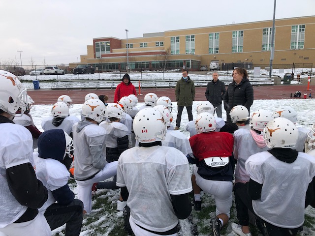 Jr Longhorns Monday Snow practice with Principal Moro. Getting ready for Wednesdays HCAA Championship game vs Holy Trinity. <a href="/CCCSSNews/">Corpus Christi</a> @cclonghorn <a href="/onhsfball/">ONHSFBALL</a> @HCAA2017 Hook em Horns