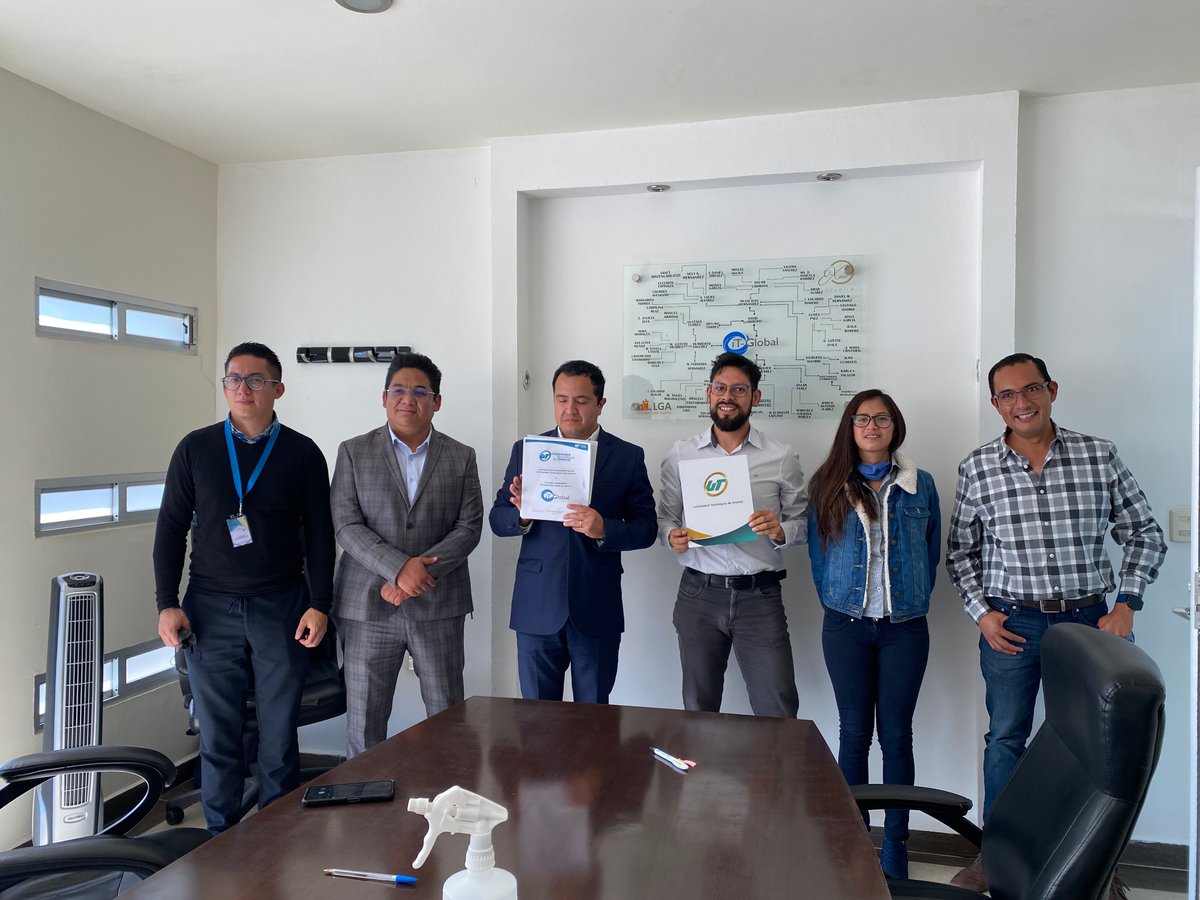 IT_Global16's tweet photo. El día de ayer la @UT_Oriental  e iT-Global firmaron convenio para colaborar juntos con su comunidad estudiantil, nos complace mucho que formen parte del equipo. https://t.co/D0iy4TdjZn