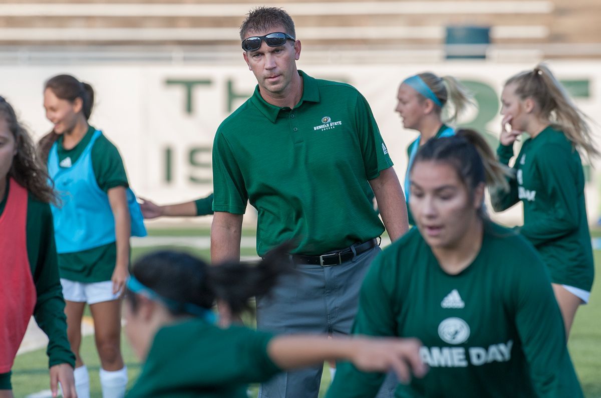 ⚽️ The coaching staff of the NSIC Champion Beavers was today announced as the Central Region Staff of the year by <a href="/UnitedCoaches/">United Soccer Coaches</a>. Congrats to Coach Stone, Coach Korman and Coach Licata!  #rollBeavs bit.ly/32Nw7gw