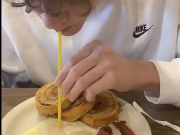 barstoolsports's tweet photo. This Kid Drinking Egg Yolk With A Straw Is Potentially The Worst Thing Millennials Have Ever Done https://t.co/Mp0eKWgrkA https://t.co/TPCs3NU4ls