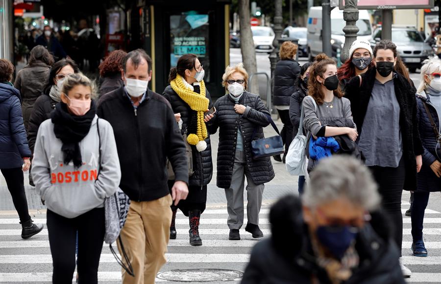 OPCValenciana's tweet photo. La Comunitat registra otros 1.149 nuevos casos y 6 muertes por coronavirus https://t.co/xtubNTrj1t https://t.co/T00Grtv7EV