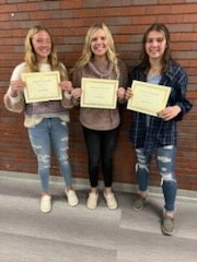 Lakeview_vb's tweet photo. Congrats to the "Blue and White Award" winners for 2021! Way to represent our program, @lexi_blaser, @KateeKorte, @LillyRowe15! #lakeviewvikes #chasethefeeling https://t.co/ZNpBJlVLyY