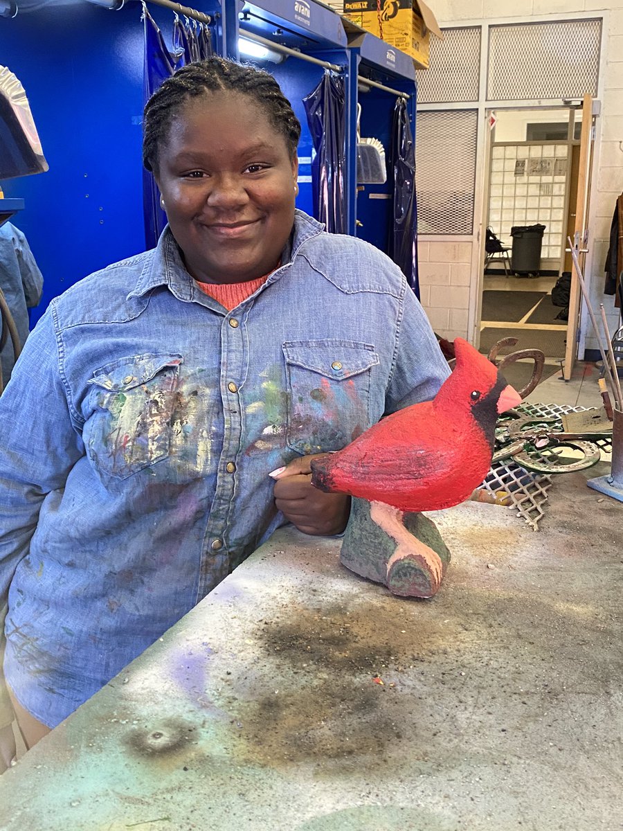 Stephen4111964's tweet photo. Jasmine Cook welder and artist of this cardinal, https://t.co/0mqm3jLdkz