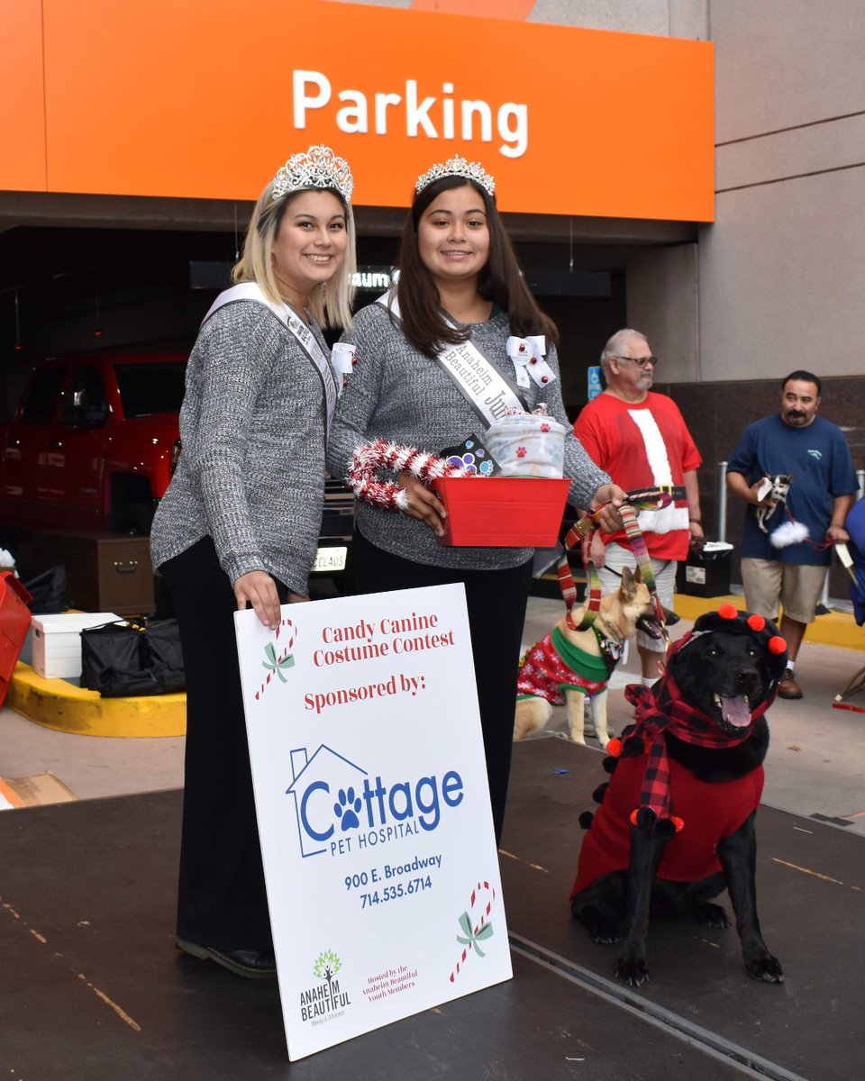AnaheimBeautifu's tweet photo. Your chance to enter your pup in our annual Candy Canine Costume Contest is this Saturday at the Anaheim Nutcracker Holiday Village and Tree Lighting. Registration for the contest begins at 12:30. For more details visit: https://t.co/w5YgXR9EVW. https://t.co/3oBDtADt9k