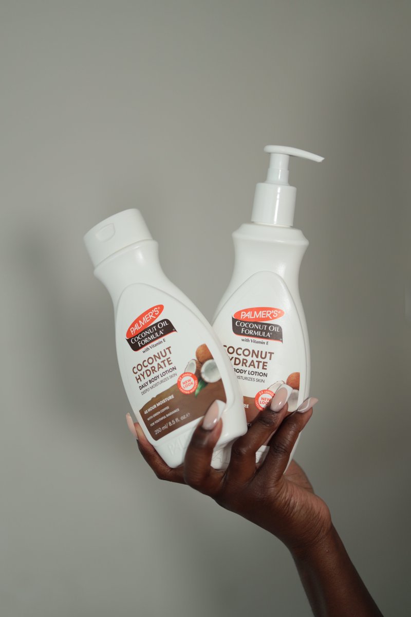 PalmersUK's tweet photo. "NEW @palmersuk Coconut Oil Formula Coconut HYDRATE Daily Body Lotion!🧴
More benefits, and a new look!
Grab yours @Bootsuk @superdrug @tescofood @amazon
AD.
#thenatureofyou #skincare #coconutoilformula #lovepalmerscoconut #coconutoil #greencoffee" - @cincity_x https://t.co/SM4L3cJEfX