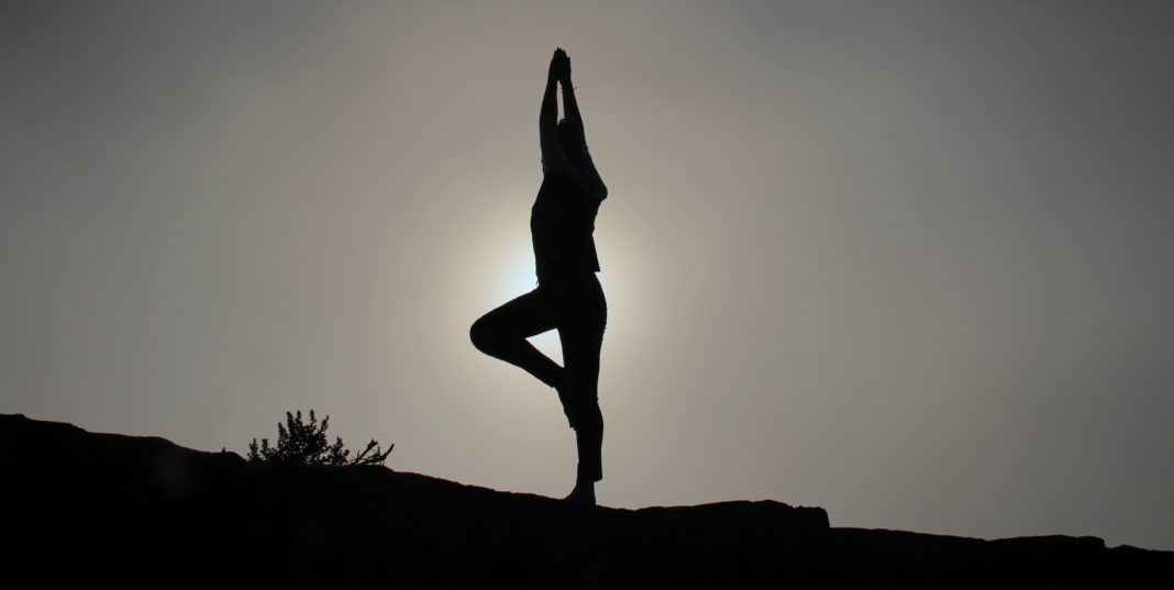 GoodForMenCo's tweet photo. More strength, less strength, better sex. Here are 10 top benefits of yoga for men. https://t.co/fatLabTJXg #Yoga #YogaforMen #Fitness #Life #Wellness Body #Wellbeing https://t.co/y8pOmLqUJy
