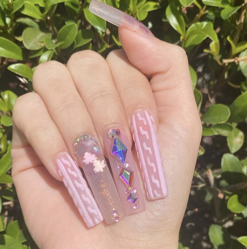maloniemarieeee's tweet photo. Ig: nails_.bymal💕 https://t.co/G2RvHCvQYg