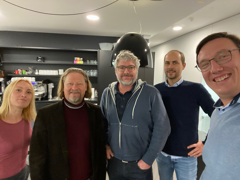 Crownpeak_DE's tweet photo. Danke für exzeptionell guten Kaffee ohne Kaffeeklatsch, @owaschkies & Roman Mülchen. Stattdessen haben wir uns 3 Stunden intensiv mit unserem Premiumpartner @digitaspxp ausgetauscht & über gemeinsames Business gesprochen. Schön, dass es persönlich geklappt hat. #insighteSpirit https://t.co/ql328VviHC