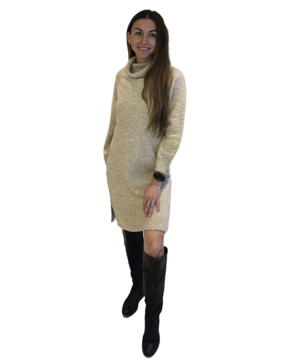 Famous Store Cowl Neck Jumper/Dress £7!
#Amazing #Value available in #Black or #Camel 
Black: bit.ly/3xCzpP5
Camel: bit.ly/3p7qGR2
#Winter #Fashion #Knitwear #Jumper