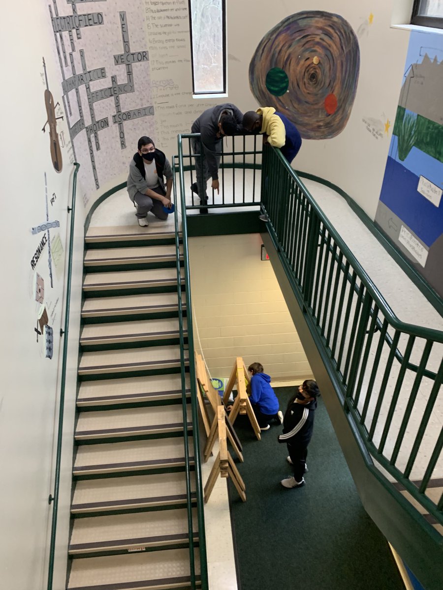 peterlamoreaux's tweet photo. Students calculate their power climbing a flight of stairs. #HowMuchPower #BrewsterPhysics https://t.co/UsVuN7pUsG