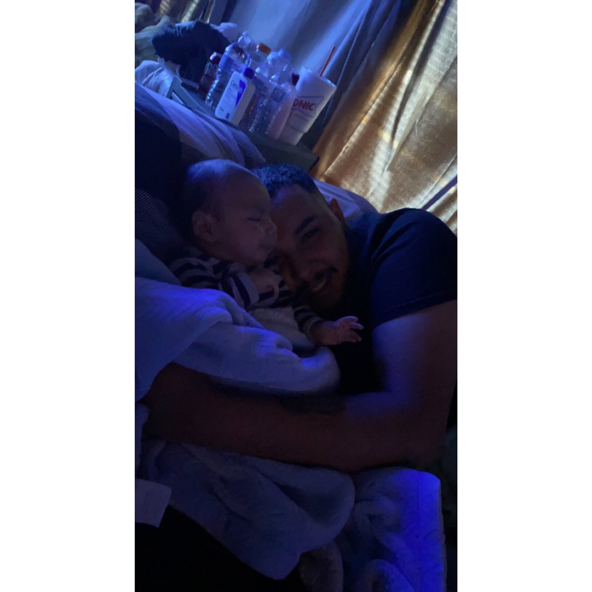 purpgrams's tweet photo. ✨💙🥺 https://t.co/gQcDvEROqB