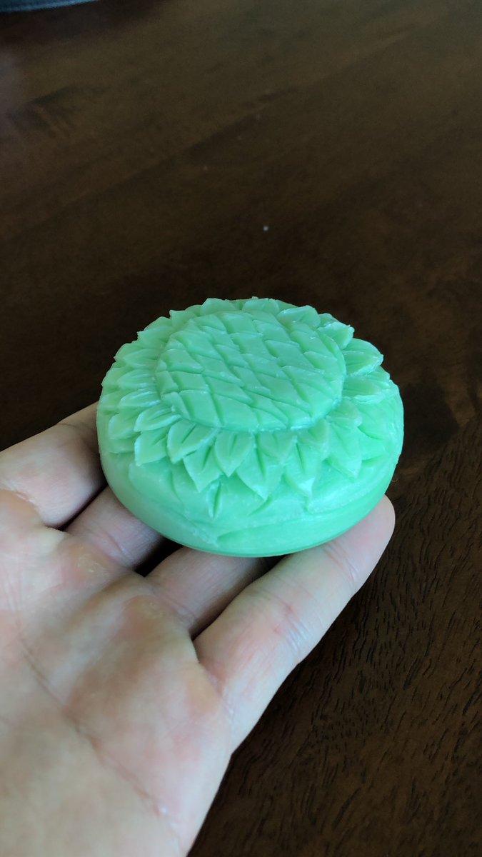 _iasonli's tweet photo. i learned how to carve soap this thanksgiving https://t.co/sPmFWBZesp