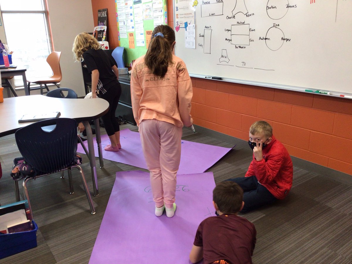 mrswaters4th's tweet photo. Walking through the long division process! https://t.co/jUyo02djOn