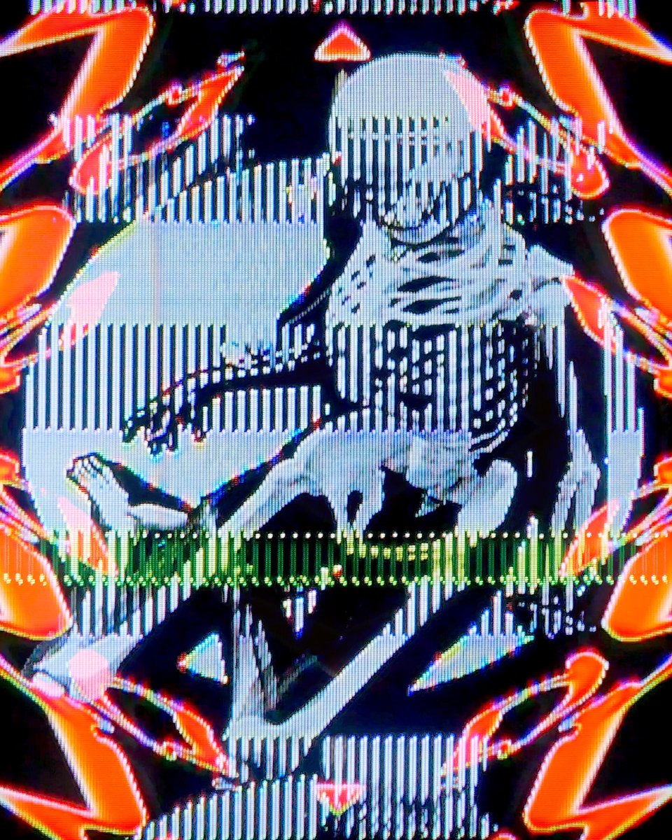 Unconstructed tweet media