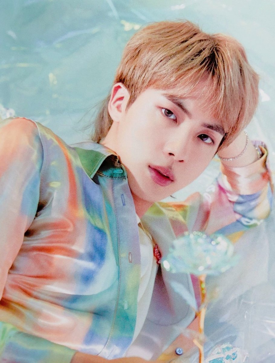 CoHRT5's tweet photo. 𝖈𝖔:𝖍𝖗𝖙 : 𝑾𝑯𝑶 𝑰𝑺 𝑪𝑶𝑴𝑰𝑵𝑮 𝘾𝙊𝙈𝙄𝙉𝙂  ◦ ◦ ◦ 𝗕𝗔𝗗 𝗟𝗢𝗩𝗘 THE 3RD MINIALBUM 𝘊𝘖𝘕𝘊𝘌𝘗𝘛 𝘗𝘏𝘖𝘛𝘖 https://t.co/CwJzyps6nm