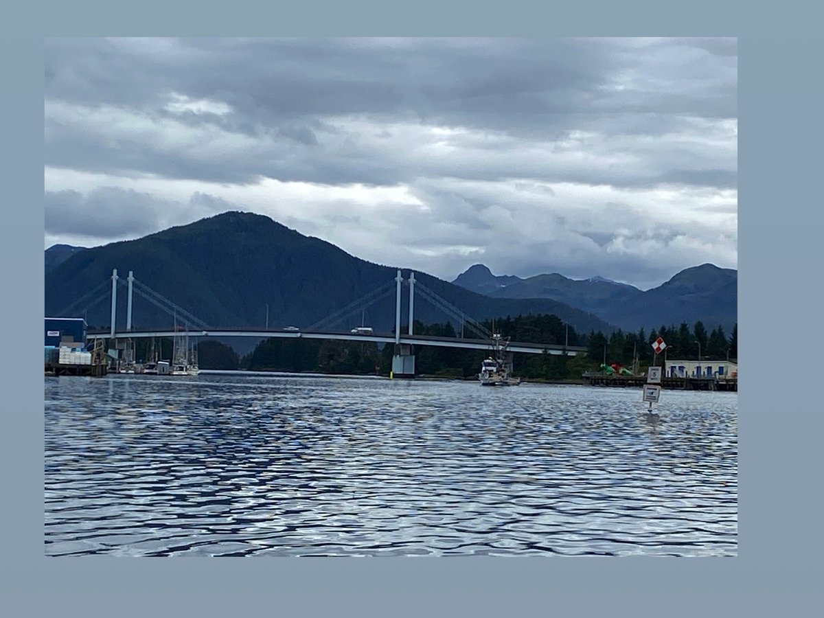 ChartersVonnie's tweet photo. This holiday season, give the gift of adventure! Come #salmonfishing in #sitkaalaska. Contact us! @ChartersVonnie https://t.co/62p33AapXY
