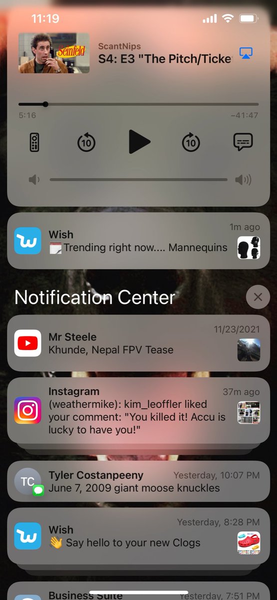 theScantman's tweet photo. “Trending right now… Mannequins”
Let’s start a #trend. Show me your weirdest Lock Screen #notifications. Let’s use #weirdnotifications. https://t.co/H4gNgCubPx