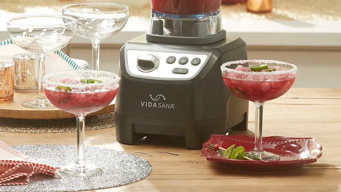PrincessHouseCo's tweet photo. Spice up your #holiday with this festive #FrozenCocktail! 'Tis the season to sample our Spicy Pomegranate #Holiday #FrozenMargarita  ➡️ https://t.co/wj32PNHpTh https://t.co/9sYhXz3vJ8