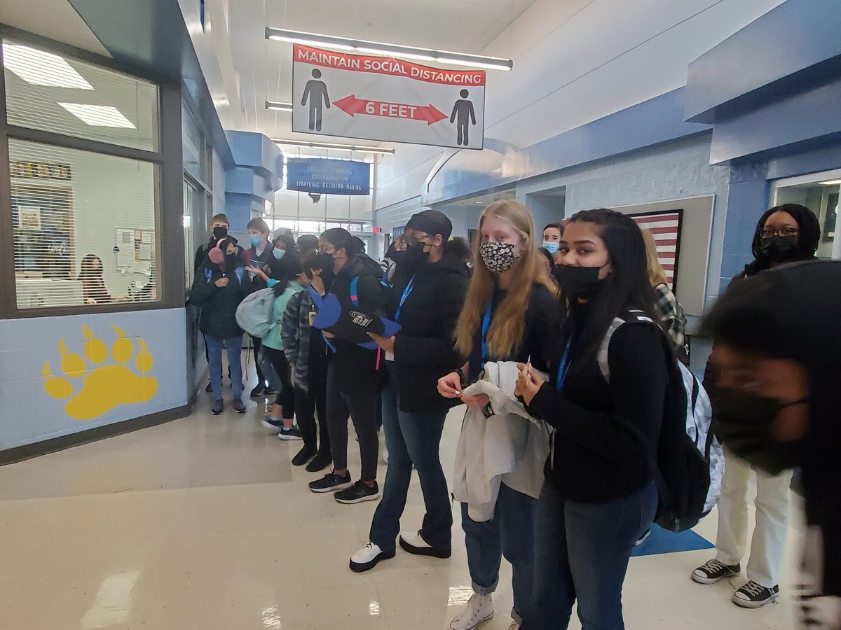204GYOT's tweet photo. Future Educators at Work....@ipsd204 @GrangerIPSD204 #204gyot https://t.co/SCemPPzvLO