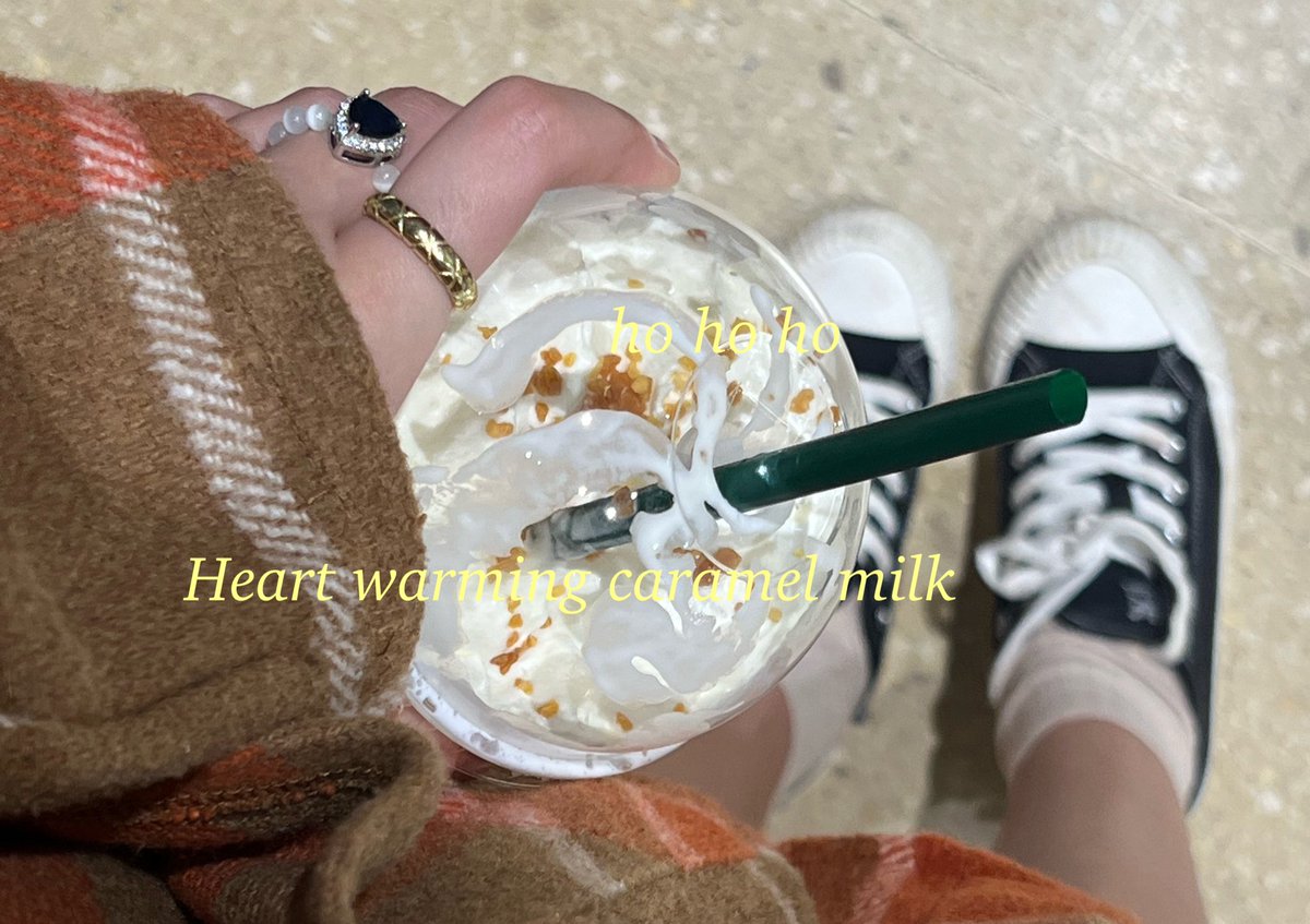 sundaybamx's tweet photo. 🧤🧦🥚⭐️
December Wish 
             
              25
            days
            until 
        christmas https://t.co/Y6iWhQU3mA