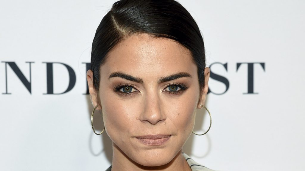 AndyVermaut's tweet photo. ‘Women Is Losers’ Star Lorenza Izzo Signs With M88 https://t.co/2BCMgzZG9B https://t.co/6o4WaySnv6