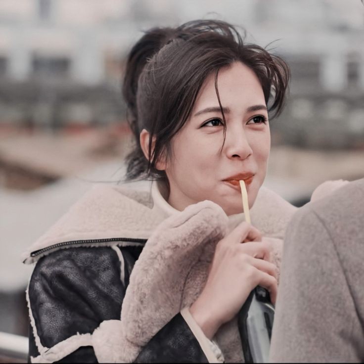 IlliezCorner's tweet photo. When u don't expect anything from a drama and u end up ENJOYIN it 🔥
I've watched #TriadPrincess last night and it was really cool !
The first time I see #JasperLiu in a drama and found him ADORABLE 🥰 and Cutie 🤦🏻♀️🔥
But #EugenieLiu aka Angie KILLED the show 🔥
#Tdrama #kdrama https://t.co/Z9DvAHpjr2
