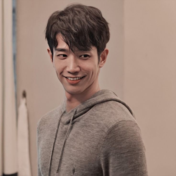 IlliezCorner's tweet photo. When u don't expect anything from a drama and u end up ENJOYIN it 🔥
I've watched #TriadPrincess last night and it was really cool !
The first time I see #JasperLiu in a drama and found him ADORABLE 🥰 and Cutie 🤦🏻♀️🔥
But #EugenieLiu aka Angie KILLED the show 🔥
#Tdrama #kdrama https://t.co/Z9DvAHpjr2