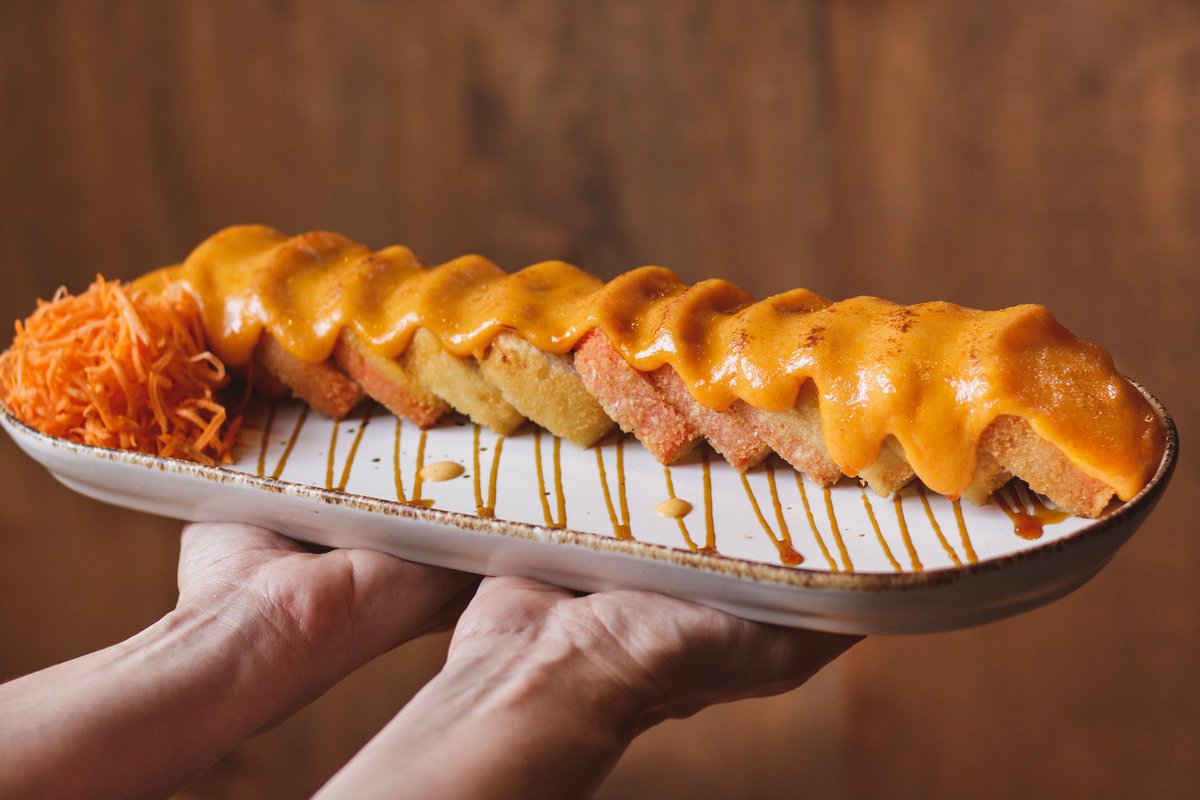 Sushi_Factory's tweet photo. Monster Roll . 👌👌👌#sushifactory #fabricandotuantojo https://t.co/hUXhuj6eo1