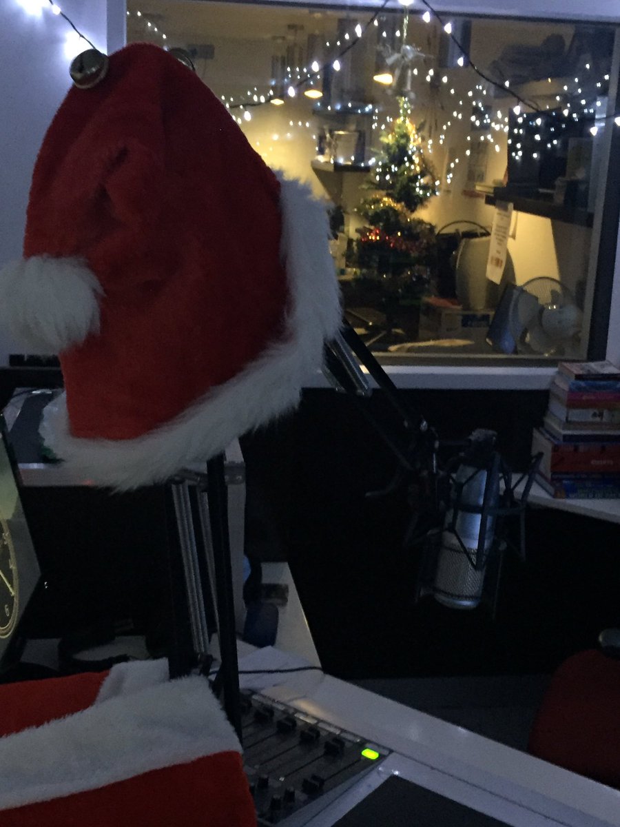 RadioChelWest's tweet photo. “And even though we all can still do more, there’s so much to be thankful for.” We have turned on the Christmas lights at Radio Chelsea and Westminster. @RadioChelWest @ChelwestFriends @ChelwestYF @cwpluscharity @ChelwestFT #hospitalradio #joytotheworld #christmaslights https://t.co/fLFaODcOxv