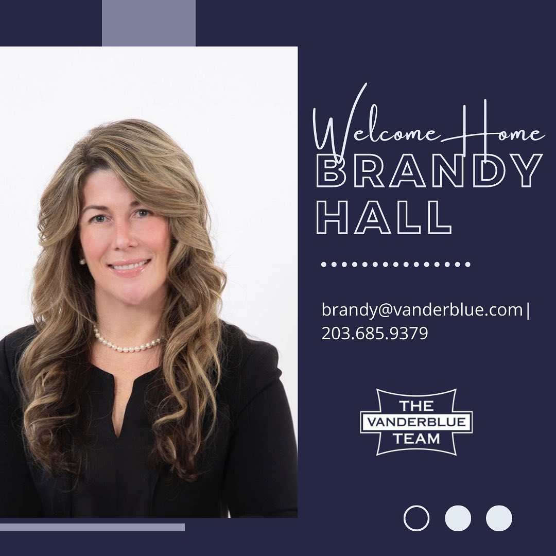 brandyhallhomes's tweet photo. Excited to announce📢 I am back HOME with The Vanderblue Team at Higgins Group Private Brokerage. Looking forward to working with my team and having a successful 2022! Thank you to all my friends, family, and clients that continually support me in my career!🏠💗 https://t.co/Uzkllpm2XA