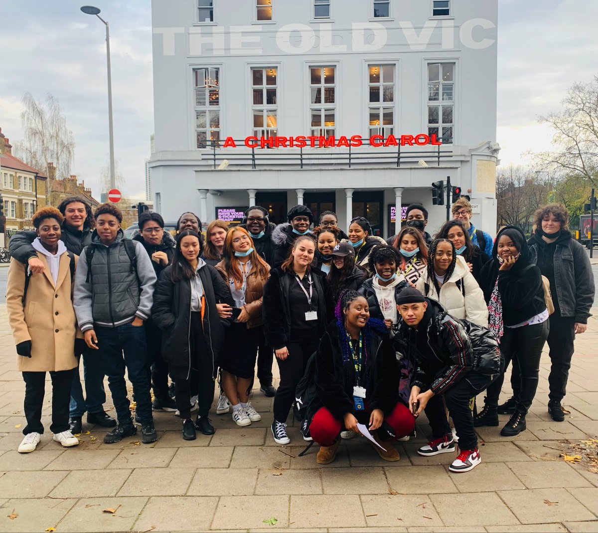 Our first trip to the theatre in 20 months! 🎉Come on!👏We loved this adaptation by @jackthorne of ‘A Christmas Carol. Thank you @oldvictheatre! #OVChristmasCarol @newhamsixthform