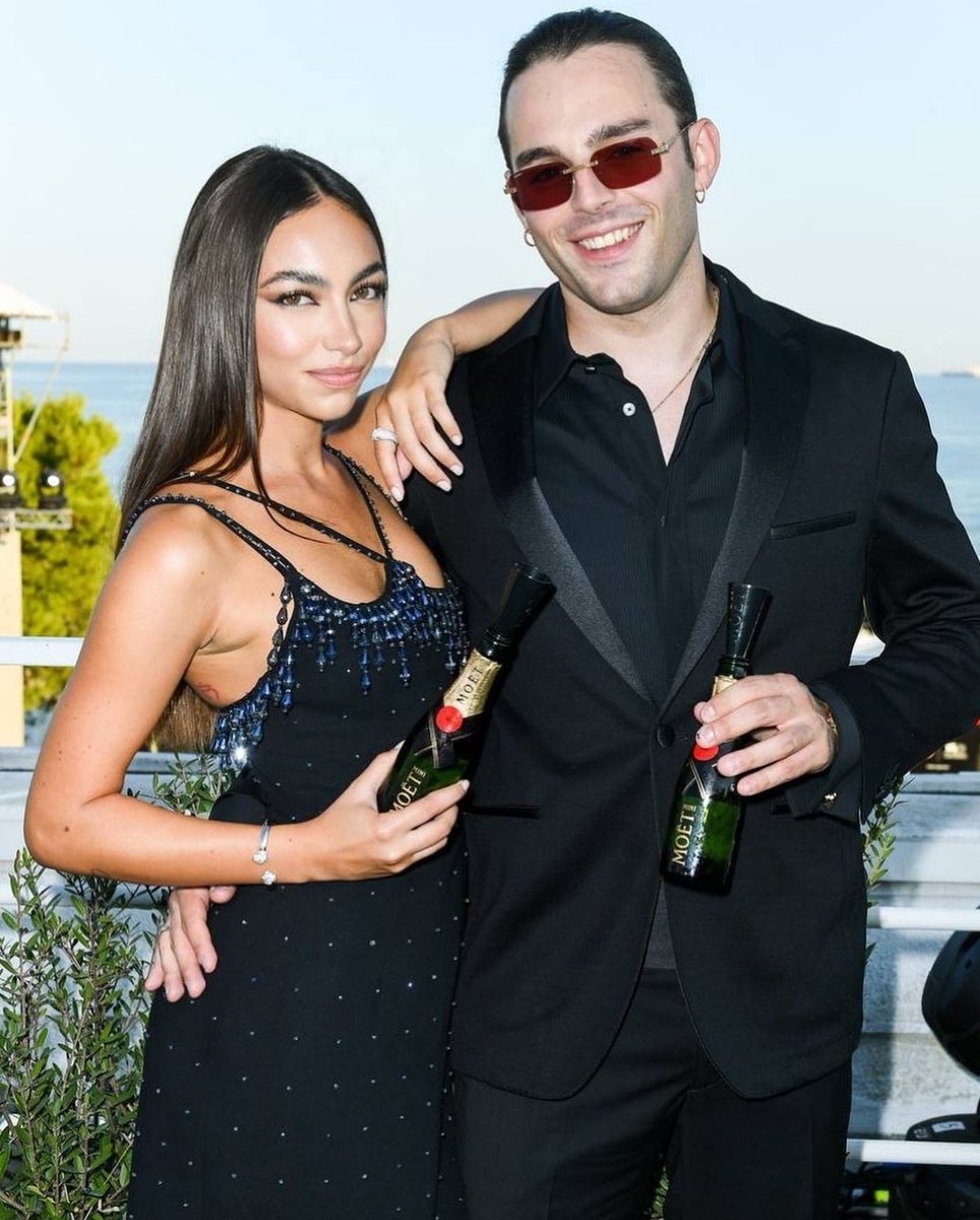 italianhertz's tweet photo. What a couple 💑
#Ernia #ValentinaCabassi #Spotify https://t.co/yegei9aK6h