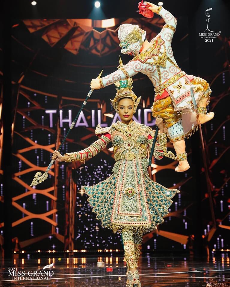 jjummp's tweet photo. เขามีดราม่าอะไรกัน ตามไม่ทันแล้วจ้าพี่บัวลอยยยยย #MissGrandInternational2021 https://t.co/JGhLuXVjFW