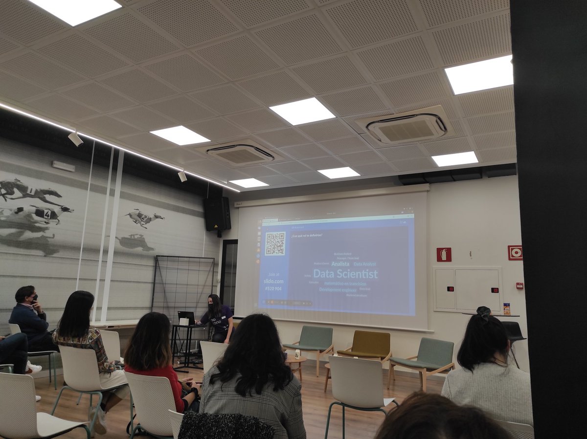 mrpStats's tweet photo. Coneixent els companys i companyes @DataForGoodBCN https://t.co/sJNJAPrfru