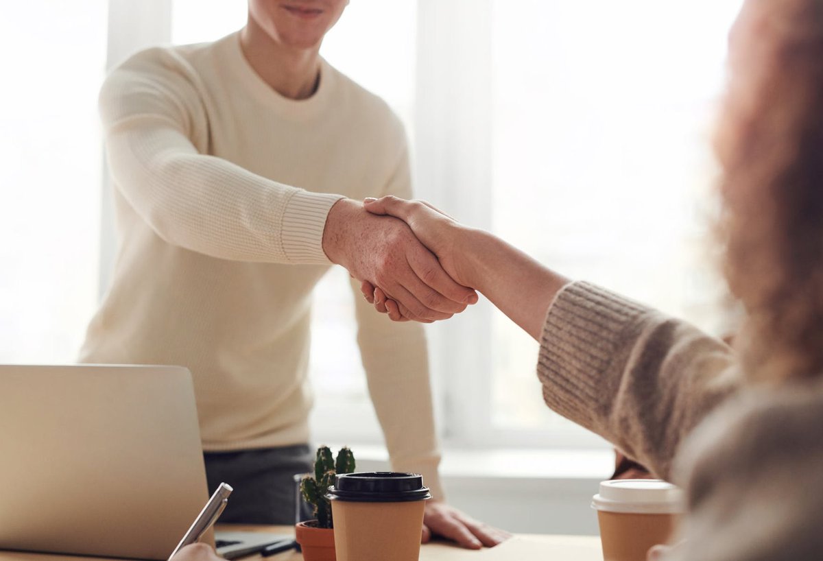EmerSystem's tweet photo. We know security means being able to know what is happening and take action as needed. 

Simplify your security needs by using an experienced service that provides monitoring and emergency response every month: https://t.co/AbeulAp4yV 

#GetESI #HomeSecurity https://t.co/tdX3cl4E6U