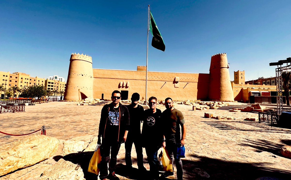 Jayson E. Street 💙 🤗💛 tweet media