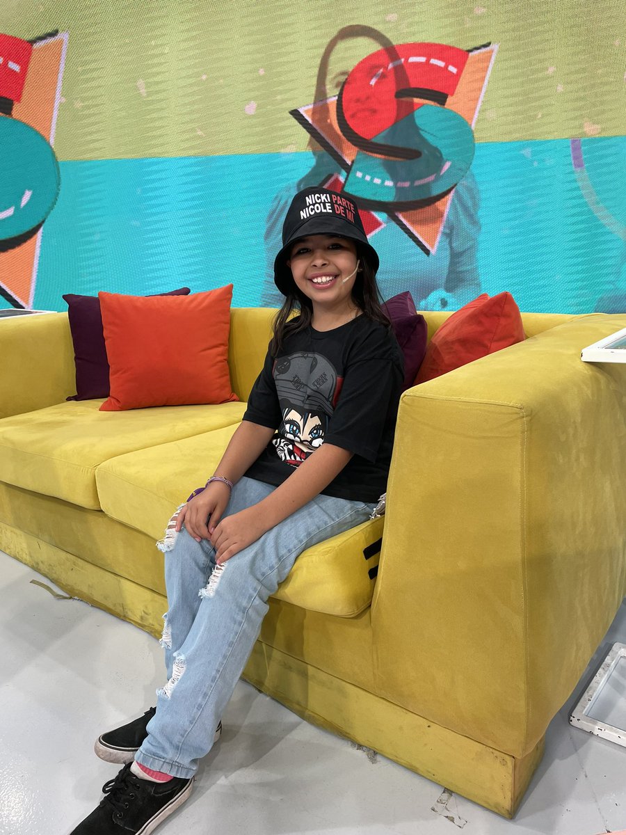 Flor Ferrero ⭐️⭐️⭐️ tweet media