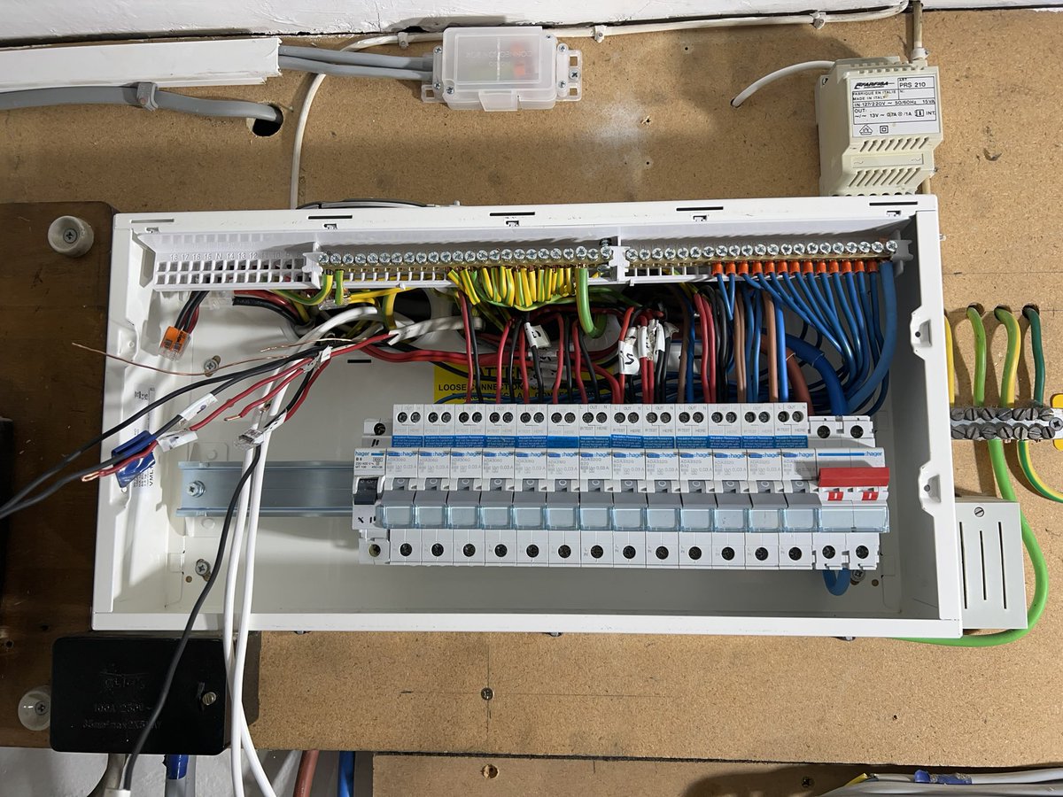 garthpollock's tweet photo. Who doesn’t love changing a plastic box for a metal one, all the fuses reused and made a little tidier. Now just need to find all the lighting faults 🤷🏼‍♂️ #beforeandafter #hagergang https://t.co/ly1UPoaE9g