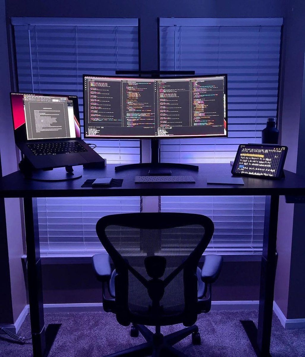 CodePeopleIO's tweet photo. Rate this setup from 1 to 10! 🚀

Follow @codepeopleio
Photo @mirloper_

#codepeople #website #react #tech #hack #developer #coderlife #techy #programmers #programminglife #nerdlife #geeky #softwares #webdev #websites #compsci #javascript #telavivcity #rubyonrails #graphql https://t.co/M7q8qmMJFL