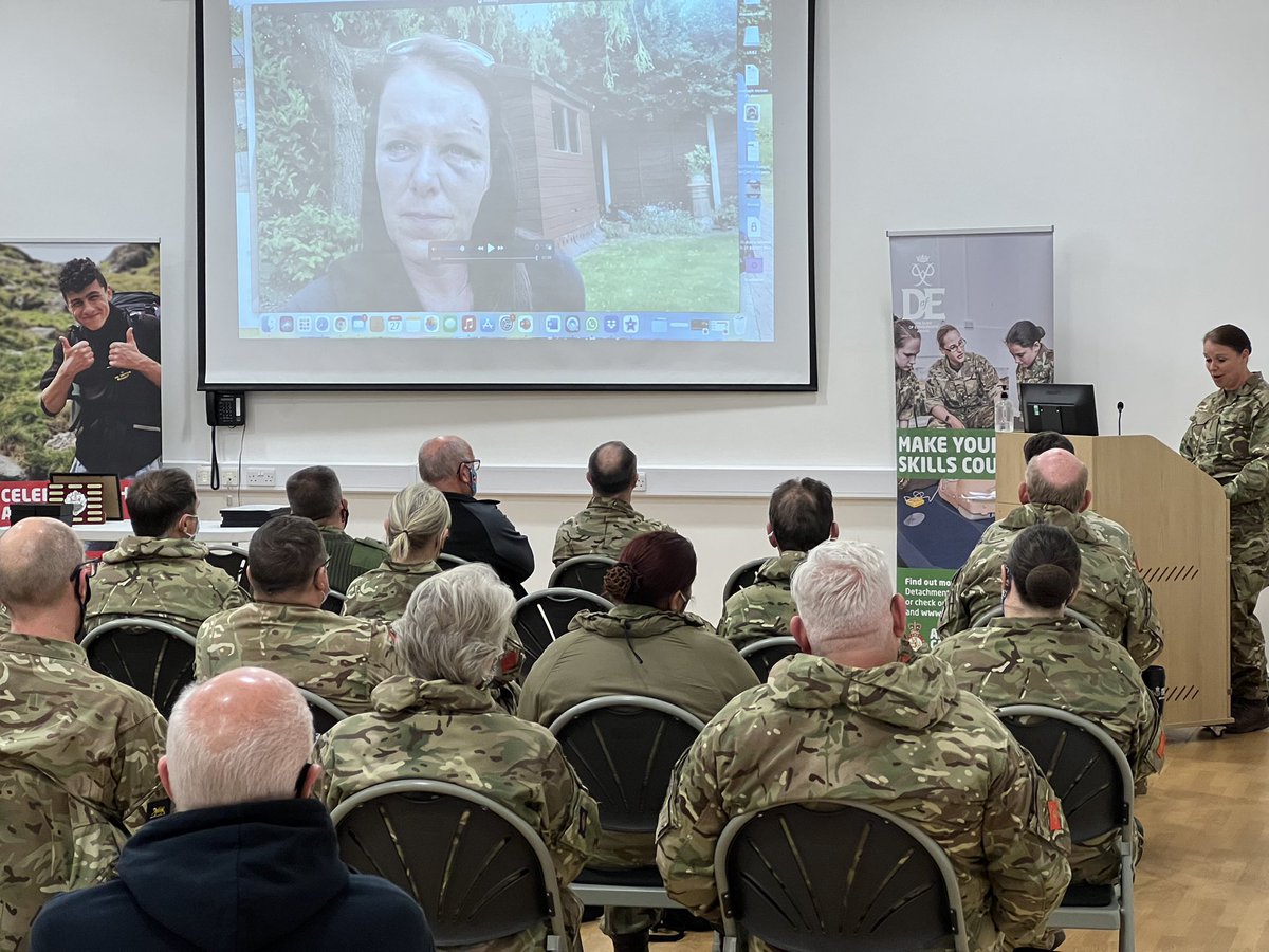 ACFADofE's tweet photo. We were delighted that our amazing Ambassador @sally0range was able to join us at our conference to talk about staying motivated! #armycadets #DofE #everycadet https://t.co/unIQowi3A6