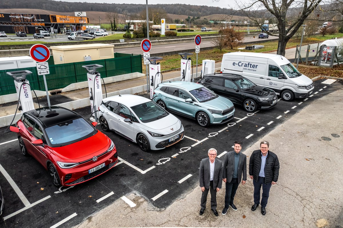 Présentation ce jour à la presse de la stratégie et des initiatives de Volkswagen Group France à l'occasion de l'ouverture de la 83ème station Ionity en France.