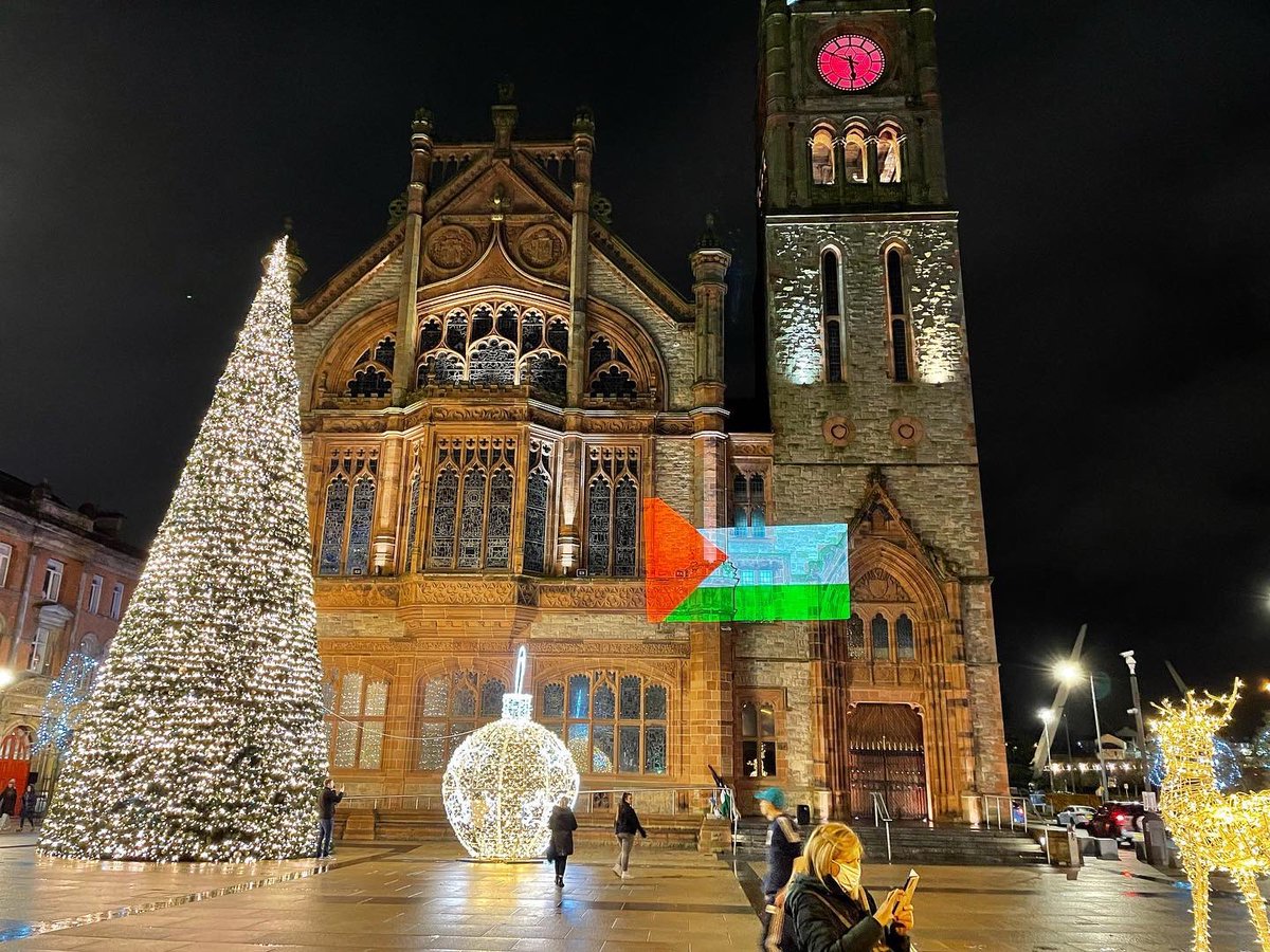 sahouraxo's tweet photo. Spotted in Derry, Ireland 🇮🇪🇵🇸 https://t.co/F5qIjneZie