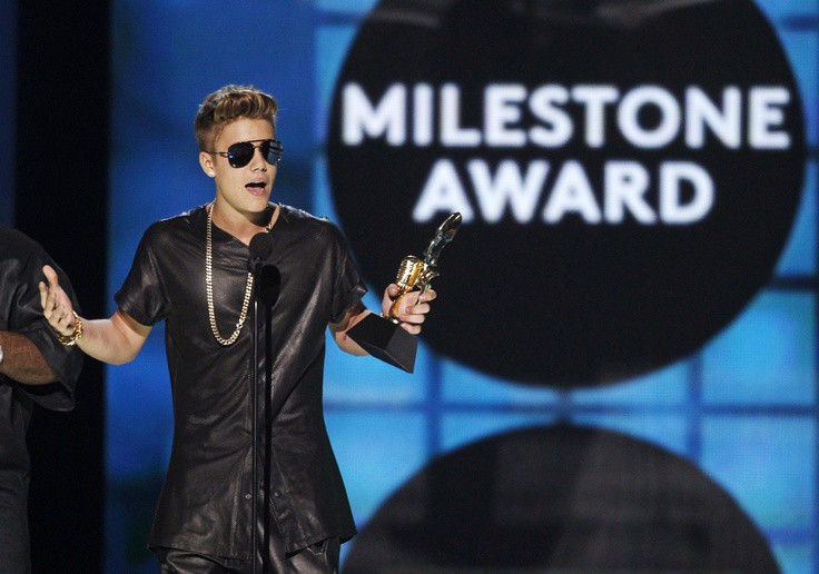 OfficialJBVotes's tweet photo. #BBAMAs @justinbieber https://t.co/UEBCCgv21G