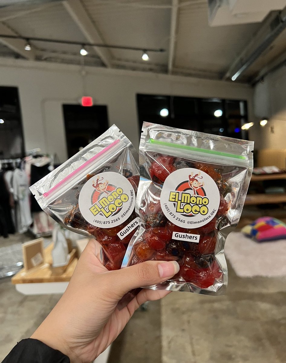 dananextdoor's tweet photo. Last day for El Mono Loco’s extended cyber monday sale 🤩 get 25% off your whole order using the code “CYBERMONKEY” https://t.co/J02g9MXbWV