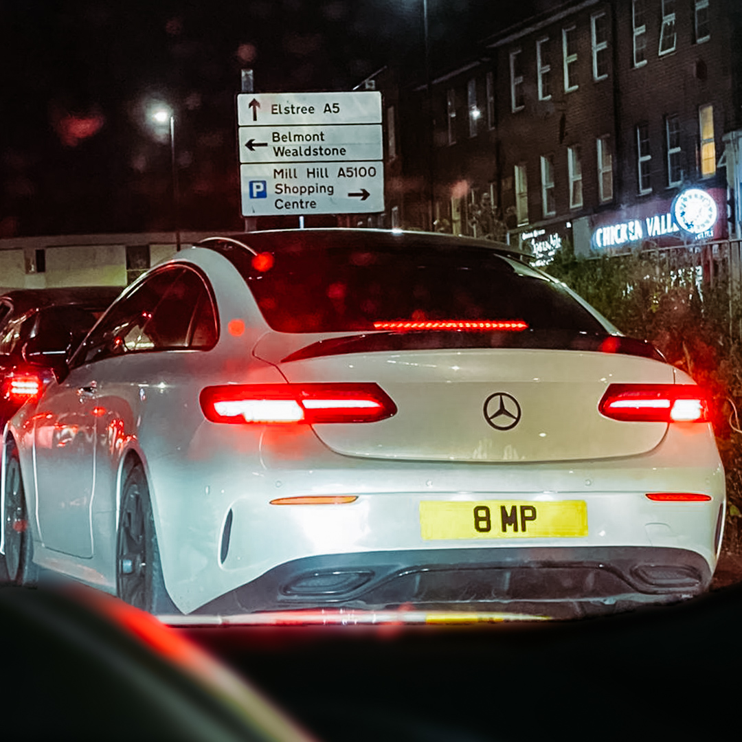 Regtransfers's tweet photo. A nice looking plate spotted here '8 MP' 🔍🤩
Know the owner? Tag them in the comments⬇ | 📷 - RT Media Team
Find similar 'MP' plates here: https://t.co/pWbNNjZe1S
#numberplates #regtransfers #registration #spottedplate #cherishedplates #8MP #MP #MPPlate #InitialPlate https://t.co/55bJdO8Ja5